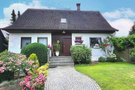 Wohnen mit Wohlfühlfaktor: Großes Einfamilienhaus in bester Lage von Haßlinghausen - Sprockhövel