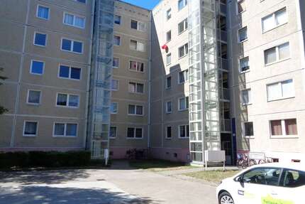 Wohnung zum Mieten in Brandenburg an der Havel 478,00 € 67.8 m²