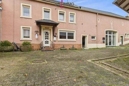 Gepflegtes Einfamilienhaus mit großzügigem Raumangebot - Malbergweich