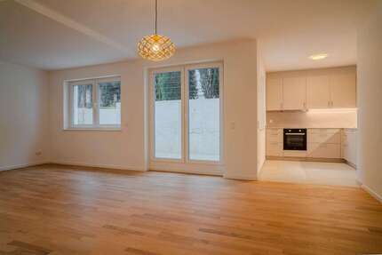 Wohnung zum Mieten in Frankfurt am Main 2.310,00 € 105 m²