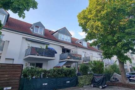 NEUMANN - Gemütliche 2ZKB Dachgeschosswohnung in ruhiger Lage - Manching