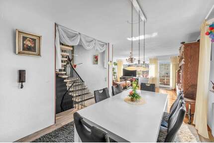 Haus zum Kaufen in Konstanz 990.000,00 € 190 m²