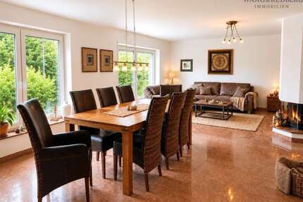 Haus zum Kaufen in Freudenberg 499.000,00 € 278 m²