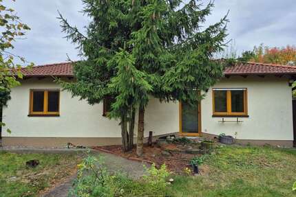 Haus zum Kaufen in Taucha 390.000,00 € 90 m²