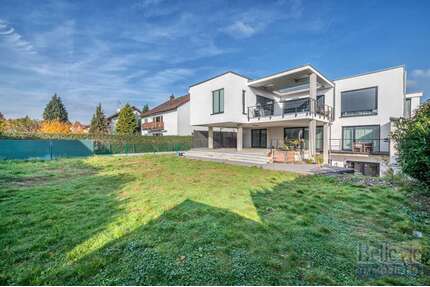 Haus zum Kaufen in Wöllstadt Ober-Wöllstadt 1.290.000,00 € 312.68 m² - Wöllstadt / Ober-Wöllstadt