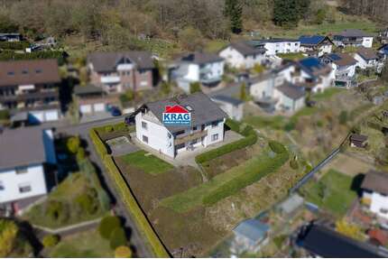 Haus zum Kaufen in Bad Endbach 149.000,00 € 223 m²