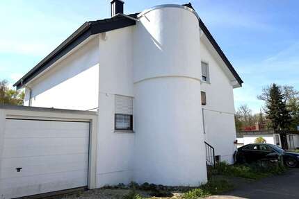 Haus zum Kaufen in Kirchentellinsfurt 690.000,00 € 230 m²