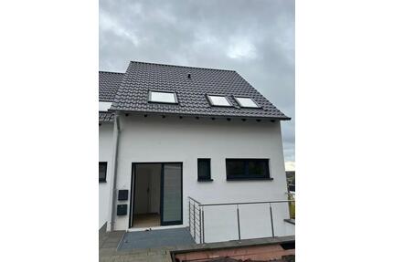 Neubau Maisonettewohnung in TOP-Lage und exklusivem Fernblick - Neunkirchen Heinitz