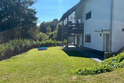 Einfamilienhaus mit Anliegerwohnung 7,5 Zimmer - Blankenheim