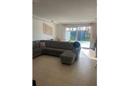 Wohnung zur Miete - 1.250,00&nbsp;EUR Kaltmiete, ca.&nbsp; 90,00&nbsp;m&sup2; in Verl (PLZ: 33415)