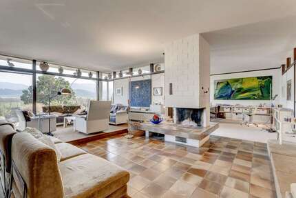 Wohnung zum Kaufen in Freiburg im Breisgau 979.000,00 € 187 m²