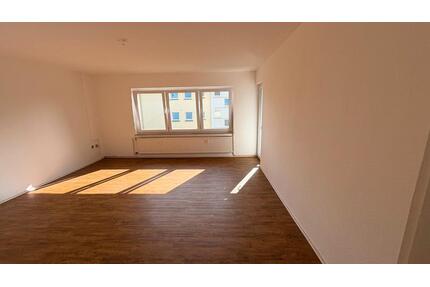 Gepflegte hellle 3-Zimmer-Wohnung mit Balkon in Extertal
