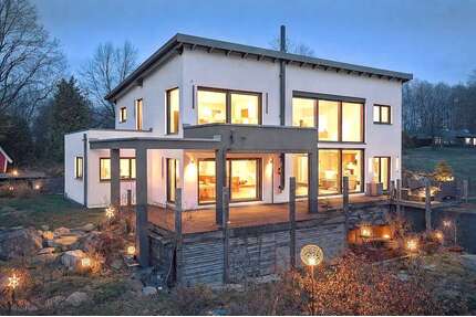 Haus zum Kaufen in Taufkirchen 1.590.000,00 € 264 m²