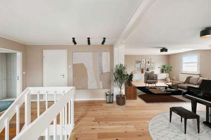 Haus zum Kaufen in Freystadt 158.000,00 € 180 m²