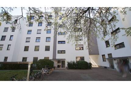 Modernisierte 2 Zimmer-Wohnung mit TG-Stellplatz - Straubing
