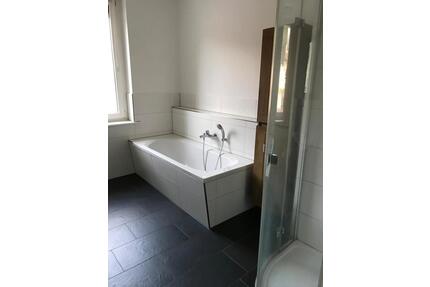 helle & freundliche 3 Zimmerwohnung mit Kamin, Stellplatz & Gemeinschaftsgarten - Spremberg