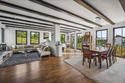 Haus zum Kaufen in Weinsberg 1.290.000,00 € 270.2 m²