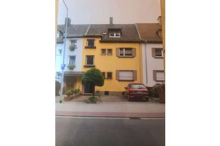 Haus zum Kaufen in Neunkirchen 166.000,00 € 132 m²
