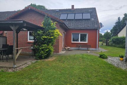 Wohnhaus bezugsfrei ab September - Woldegk
