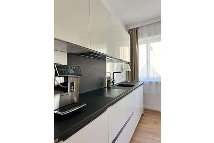 Wohnung zum Mieten in Wuerzburg 1.390,00 € 72 m²