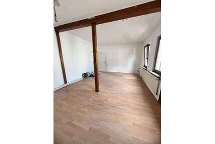 Haus zum Mieten in Griesheim 1.550,00 € 1 m²