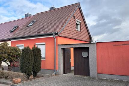 Kleines Haus mit großem Garten - 154.500,00&nbsp;EUR Kaufpreis, ca.&nbsp; 60,00&nbsp;m&sup2; in Zerbst (Anhalt) (PLZ: 39261)