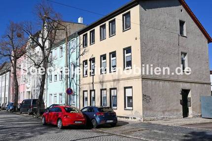 3-Familienhaus mit stabilen Mieteinnahmen u. Ausbaureserven - Naumburg/Saale