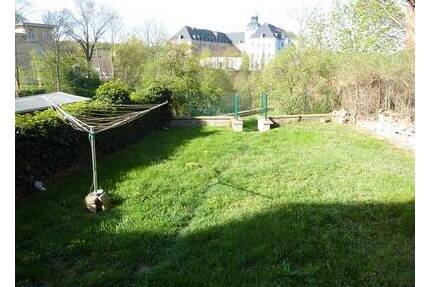 - Kleine Wohnung mit Schloßblick - - Weißenfels