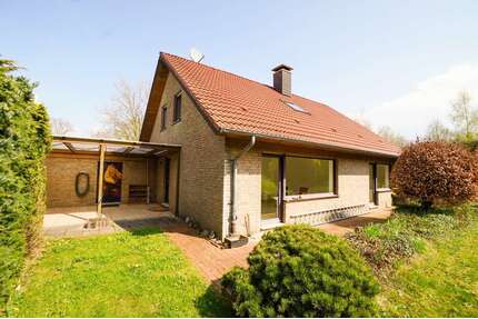 Haus zum Kaufen in Paderborn Dahl 449.000,00 € 158.96 m² - Paderborn / Dahl