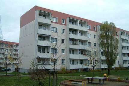 Wohnung zum Mieten in Finsterwalde 303,77 € 49.36 m²