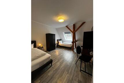 Ferien-Monteurunterkunft nähe Jade Weser Port & Raffinerie - Wilhelmshaven