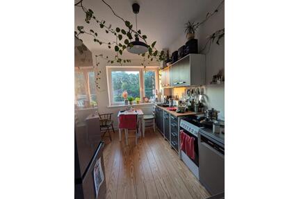 Zwischenmiete Wohnung Altona - 1.200,00&nbsp;EUR Kaltmiete, ca.&nbsp; 78,00&nbsp;m&sup2; in Hamburg (PLZ: 22761) Bahrenfeld