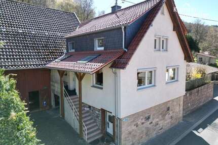 Haus zum Kaufen in Flörsbachtal Lohrhaupten 249.000,00 € 103 m² - Flörsbachtal / Lohrhaupten