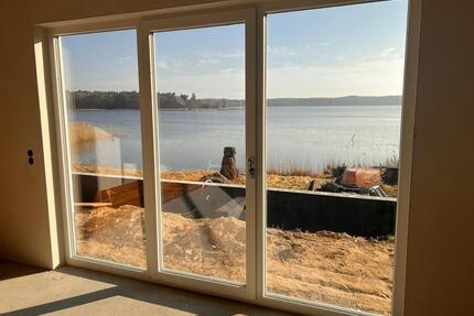 Vermiete ein Reihenendhaus mit Seeblick und direktem Seezugang - Neukloster