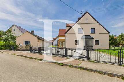 Haus zum Kaufen in Ellgau 499.000,00 € 187.12 m²