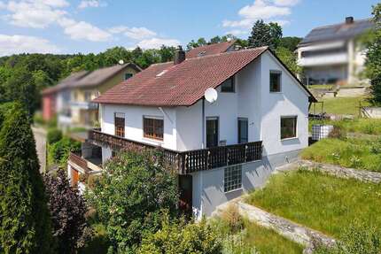 Haus zum Kaufen in Zwiefalten 225.000,00 € 166.82 m²