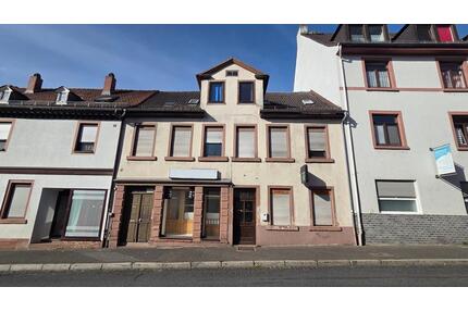 Wohn- Geschäftshaus in Gelnhausen - große Dachterrasse Fernblick