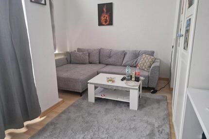 WOHNUNG IST IN BONN HARTBERG - 940,00&nbsp;EUR Kaltmiete, ca.&nbsp; 38,00&nbsp;m&sup2; in Hamburg (PLZ: 22085) Uhlenhorst
