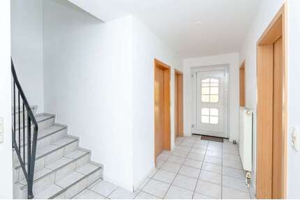 Haus zum Kaufen in Drochtersen 238.000,00 € 113 m²