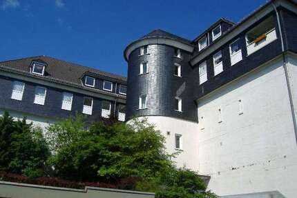 Wohnung zum Mieten in Siegen 281,08 € 50.92 m²