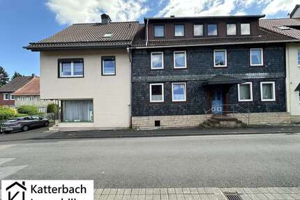 Haus zum Kaufen in Bad Gandersheim 99.000,00 € 320 m²