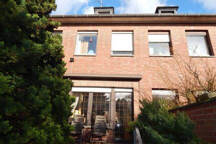 Direkt am Pappelsee - Wohnung mit Studio (ca. 25 m² Nutzfläche) Garten, Garage und Stellplatz - Kamp-Lintfort Geisbruch