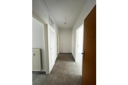 Bezugsfertige 1-Raum-Wohnung im Erdgeschoss - Roßleben-Wiehe