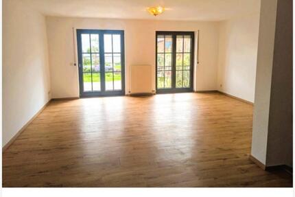 3-Zimmer-Maisonette-Wohnung (110 m²) mit Terrasse & Garten - Mommenheim