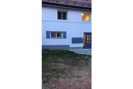 Schöne 2 Zimmerwohnung im Landhausstil - Ursberg