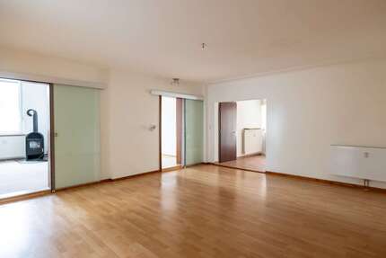 Wohnung zum Kaufen in Ganderkesee 137.000,00 € 145 m²