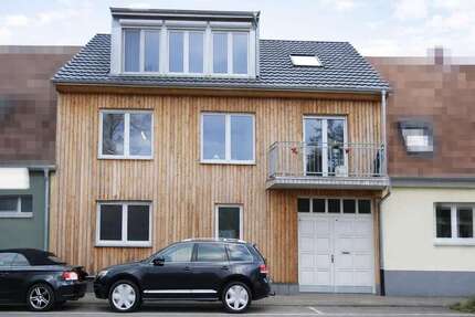 Haus zum Mieten in Ketsch 2.400,00 € 199 m²