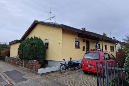 6-Zi-Whg in Teningen mit Garten