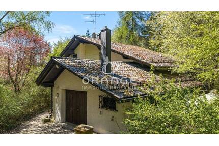 RESERVIERT - Seltene Gelegenheit in Girnitz: EFH mit 12.000 m² Anwesen in Alleinlage - Duggendorf / Girnitz