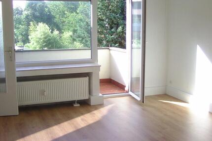 2 Zimmer, Balkon, Stellplatz, sofort frei ! Privatverkauf ! - Köln Rodenkirchen